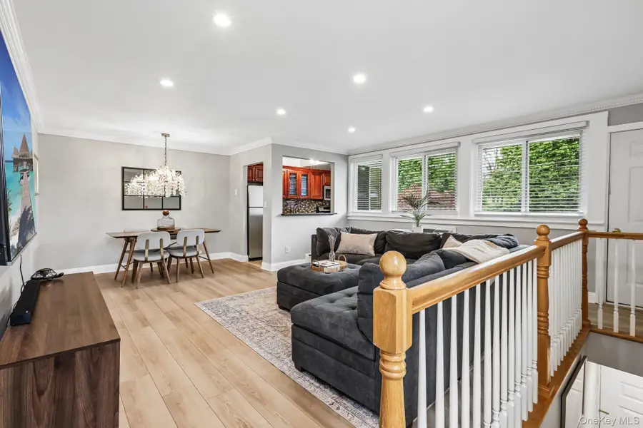 5 Wyndover Woods Lane #1, White Plains, NY 10603 - #3