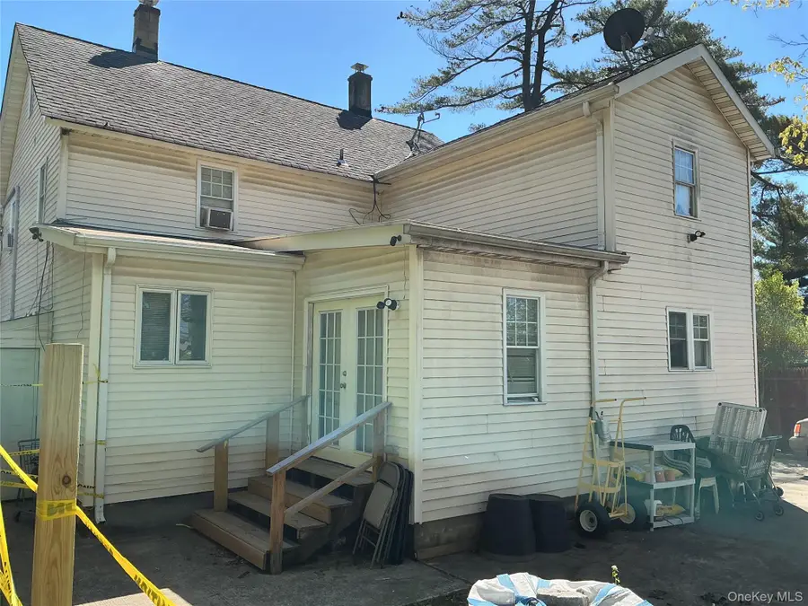 241 Covert Street, Westbury, NY 11590 - #2