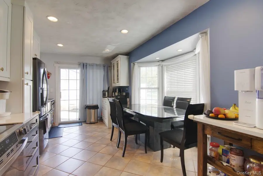 96 Stuyvesant Drive, Port Jefferson Station, NY 11776 - #3