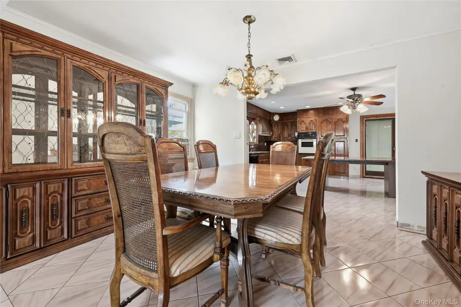 59 Central Avenue, Westbury, NY 11590 - #3