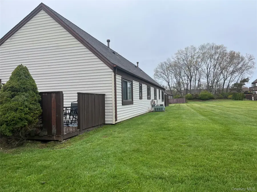 50 Gauguin Court #50, Middle Island, NY 11953 - #2