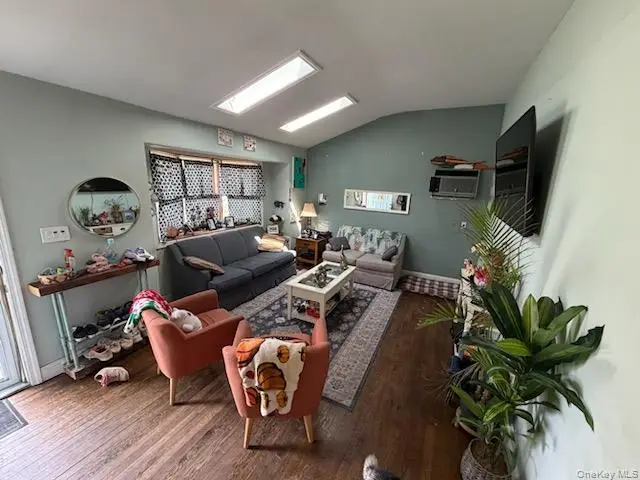 379 W 24th Street, Deer Park, NY 11729 - #2