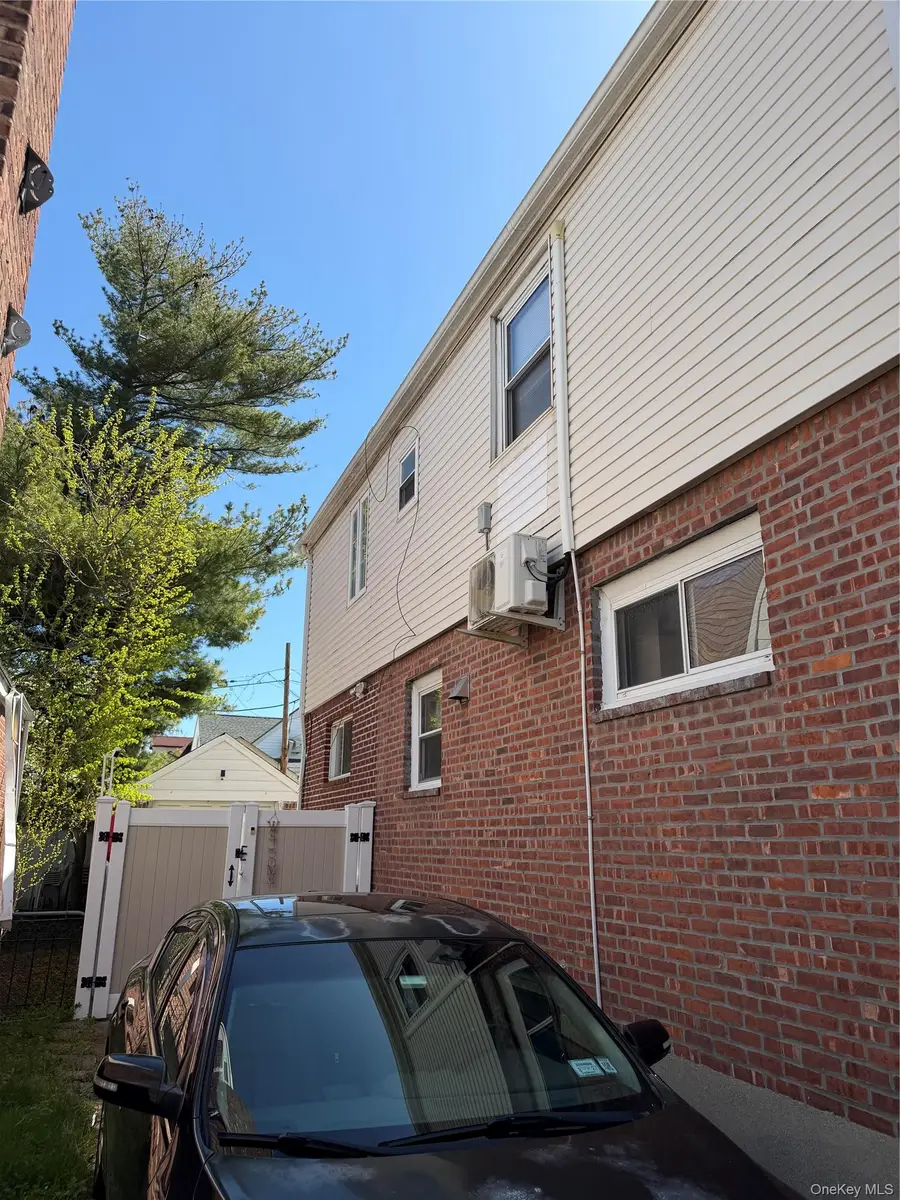 75-19 188th Street, Fresh Meadows, NY 11366 - #3