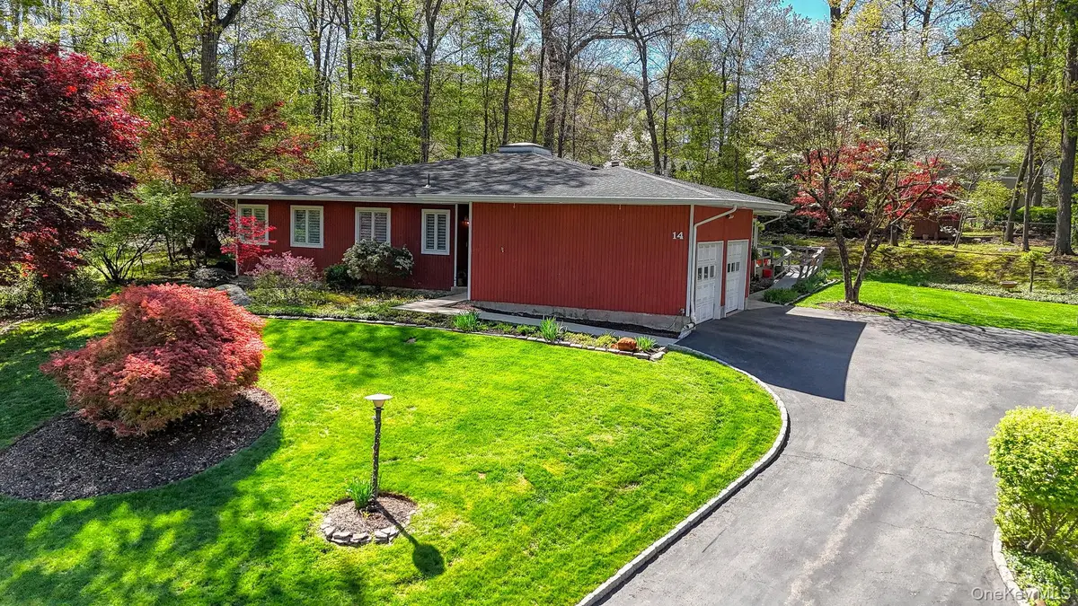 14 Sunderland Place, Suffern, NY 10901 - #1