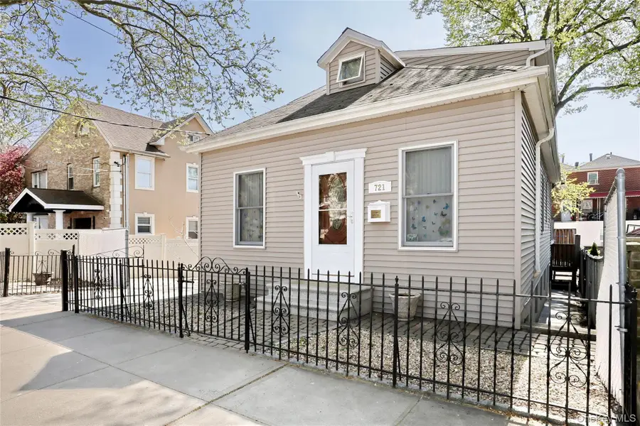 721 Vincent Avenue, Bronx, NY 10465 - #2
