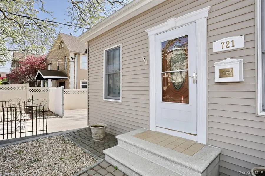 721 Vincent Avenue, Bronx, NY 10465 - #3