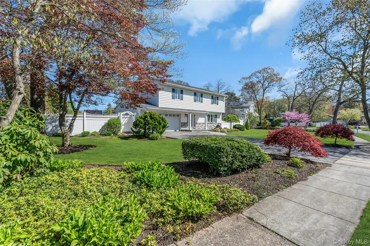288 Bow Drive, Smithtown, NY 11787 - #1