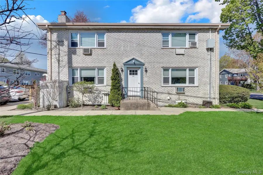 84 Cardinal Lane #1B, Islip, NY 11751 - #2