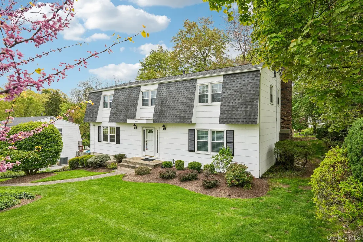7 Maplewood Lane, New City, NY 10956 - #1