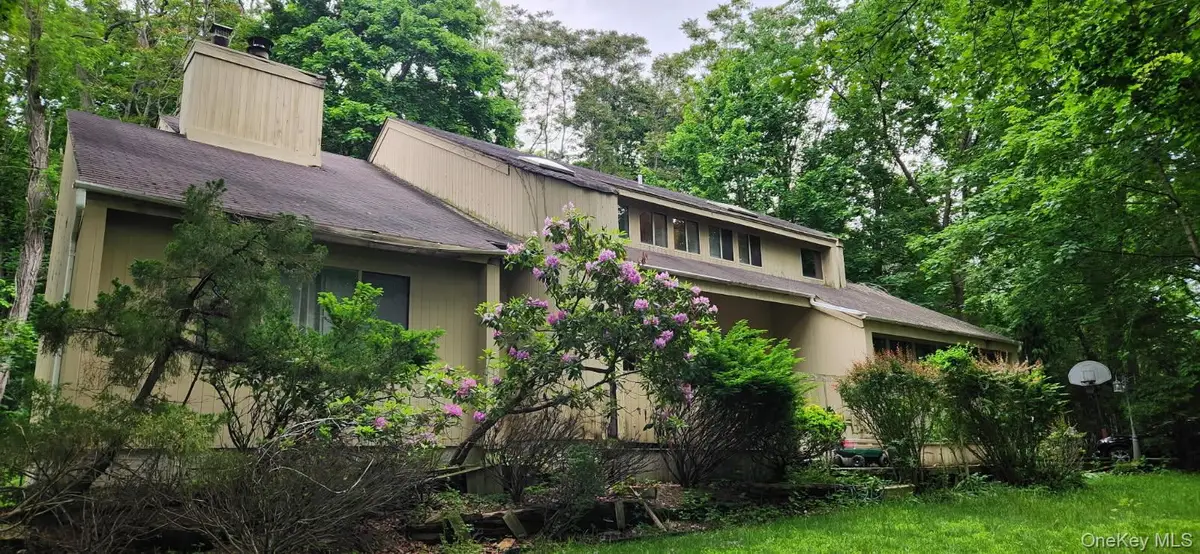 77 Gnarled Hollow Road, East Setauket, NY 11733 - #1