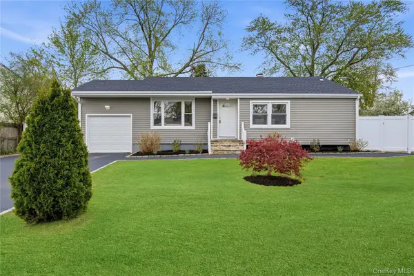 110 Heyward Street, Brentwood, NY 11717