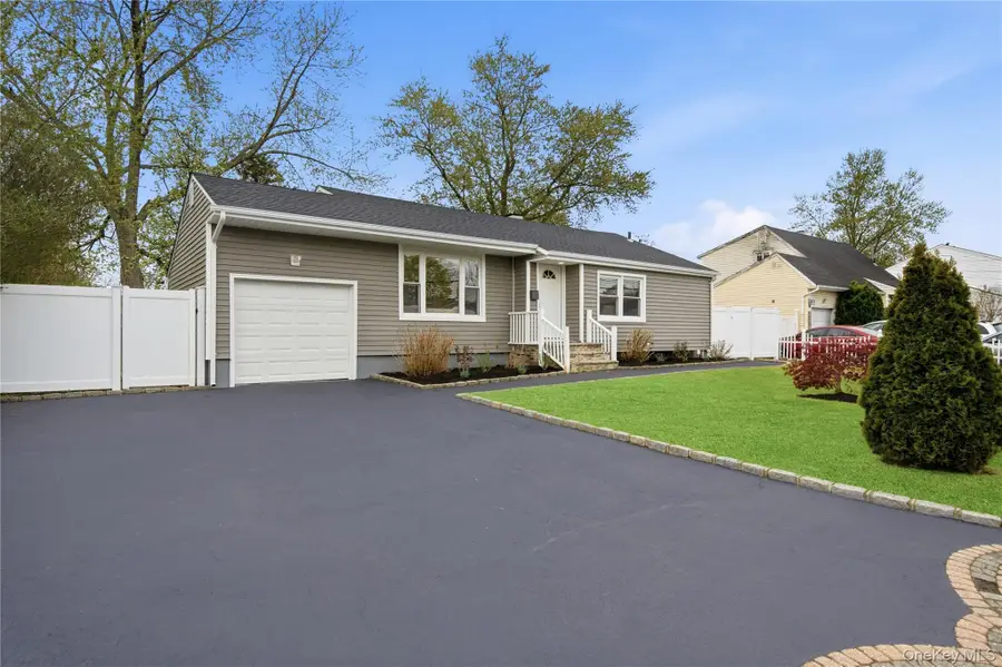 110 Heyward Street, Brentwood, NY 11717 - #2