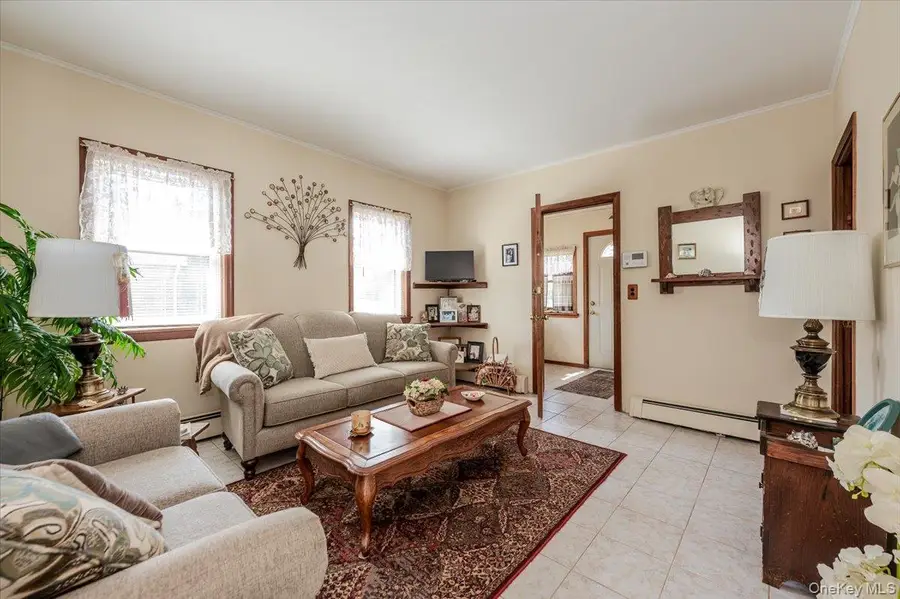 35 Healy Avenue, Inwood, NY 11096 - #2