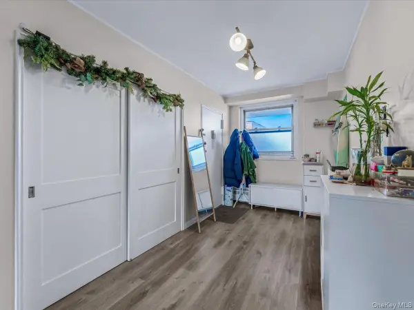 98-20 62nd Drive #15G, Rego Park, NY 11374