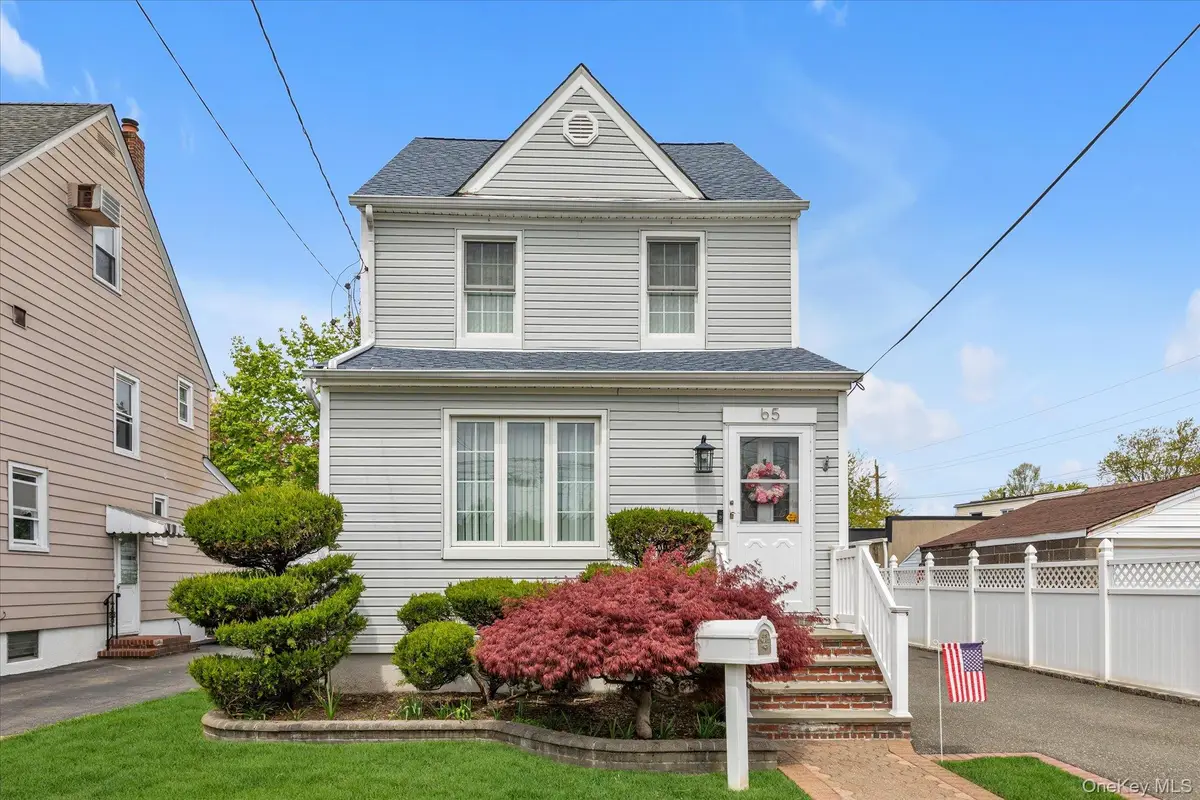 65 Liggett Road, Valley Stream, NY 11581 - #1