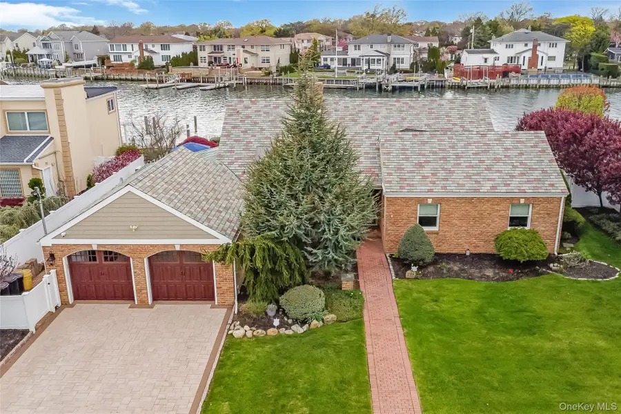 209 W Shore Drive, Massapequa, NY 11758 - #2