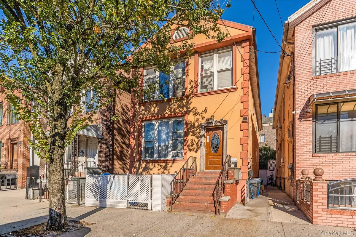 125 Neptune Avenue, Brooklyn, NY 11235 - #1