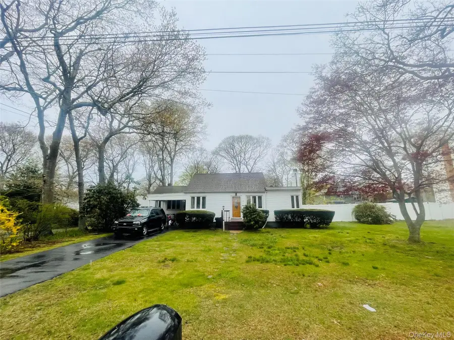 66 Corbin Avenue, Shirley, NY 11967 - #2
