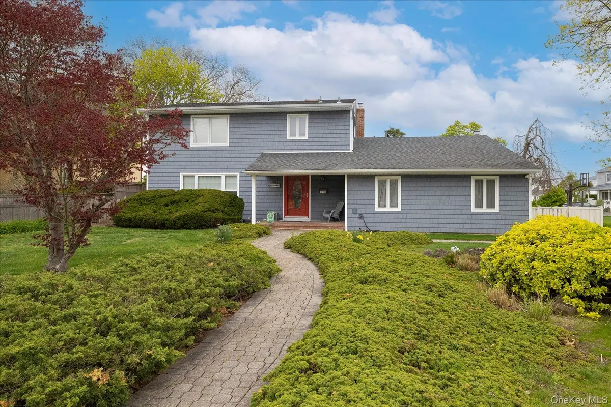 142 E Shore Drive, Massapequa, NY 11758 - #1