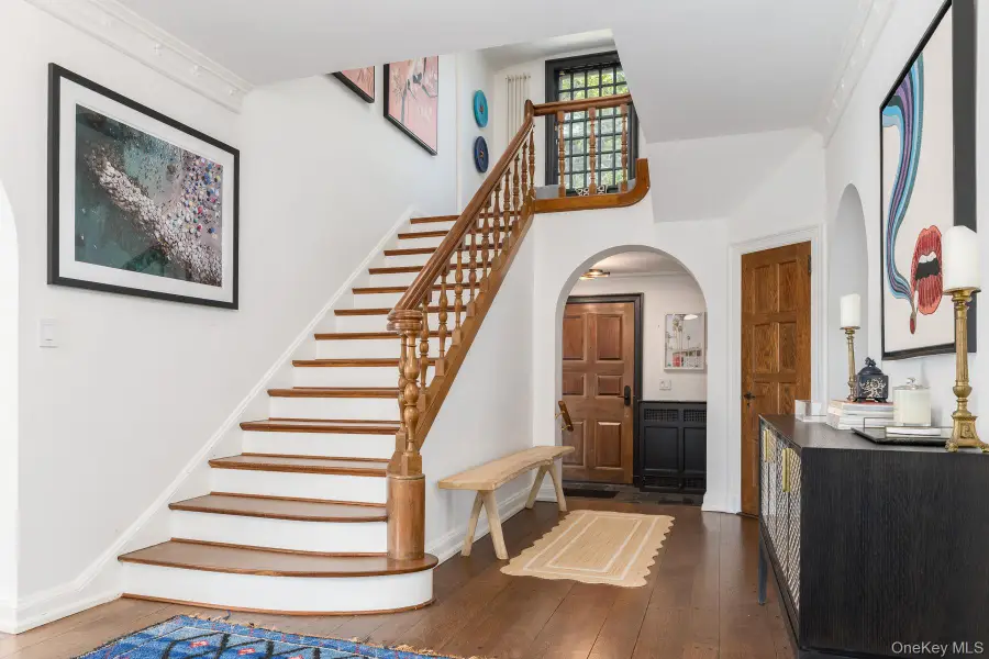 8 Rittenhouse Road, Bronxville, NY 10708 - #3