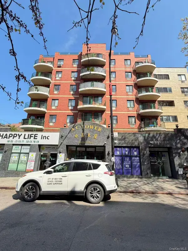 142-21 37th Avenue #5B, Flushing, NY 11354