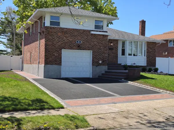 51 Stephen Street, Levittown, NY 11756