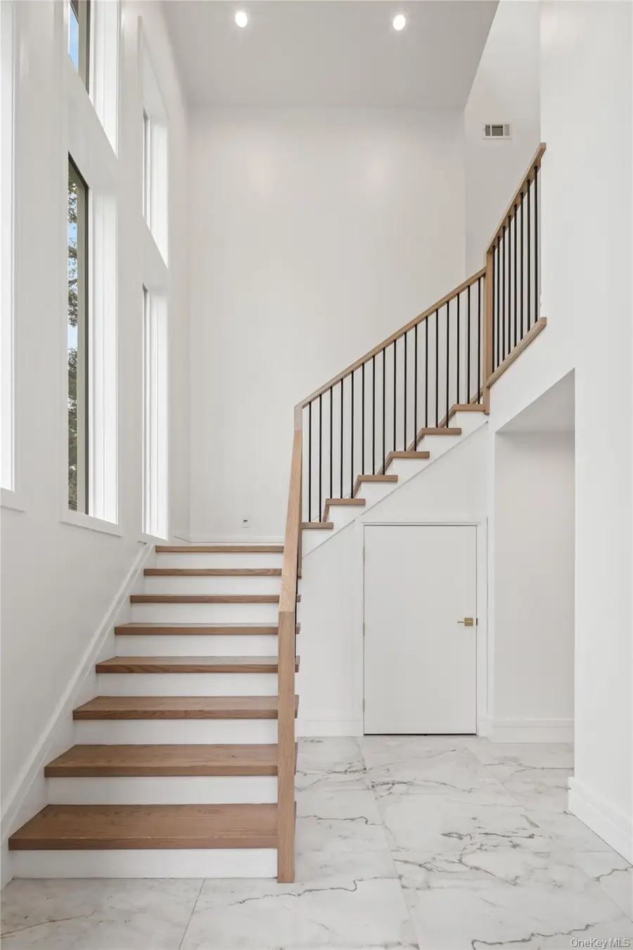 7 Sherwood Avenue #201, Spring Valley, NY 10977 - #3