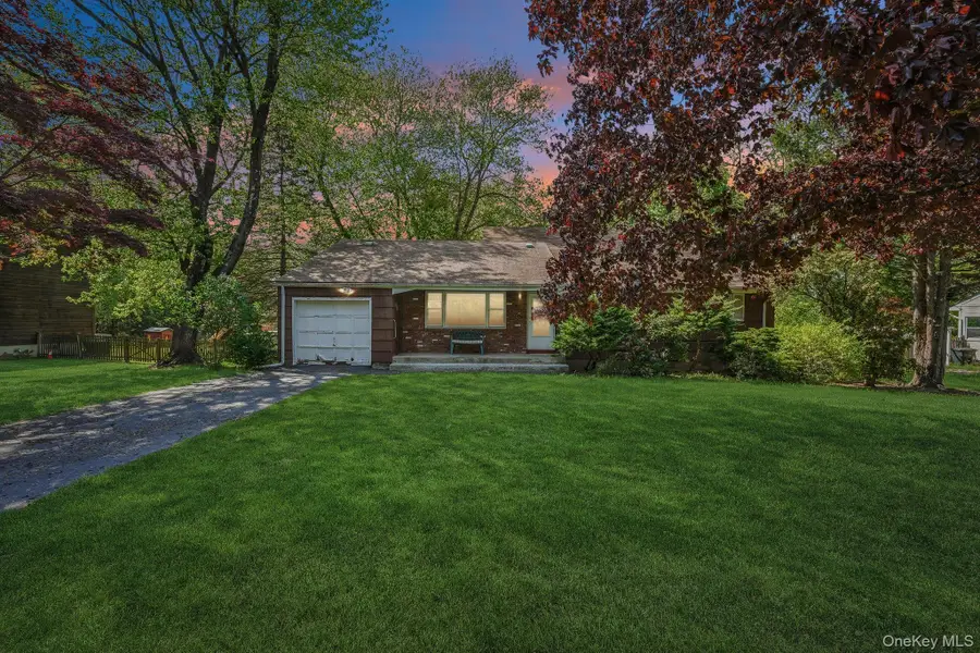 35 Old Middletown Road, New City, NY 10956 - #2