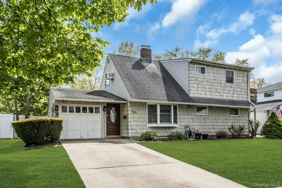 159 Kingfisher Road, Levittown, NY 11756 - #2