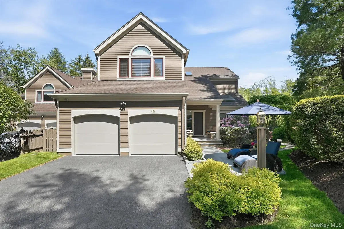 19 Clubhouse Lane, Scarsdale, NY 10583 - #1
