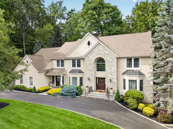 2 Running Brook Lane, New City, NY 10956