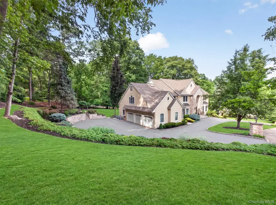 2 Running Brook Lane, New City, NY 10956 - #3