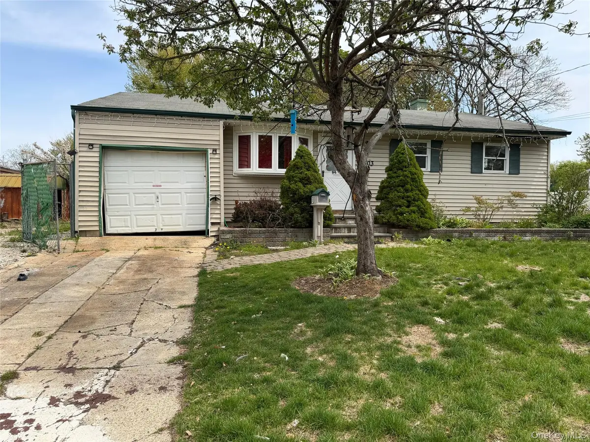 Address Withheld By Seller, Bay Shore, NY 11706 - #1