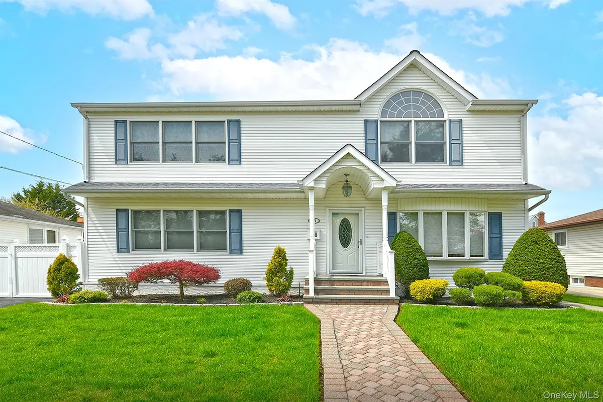 53 S 3rd Street, Bethpage, NY 11714 - #1