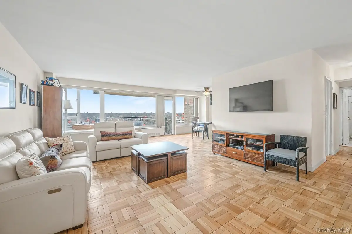 166-25 Powells Cove Blvd #15G, Beechhurst, NY 11357 - #1