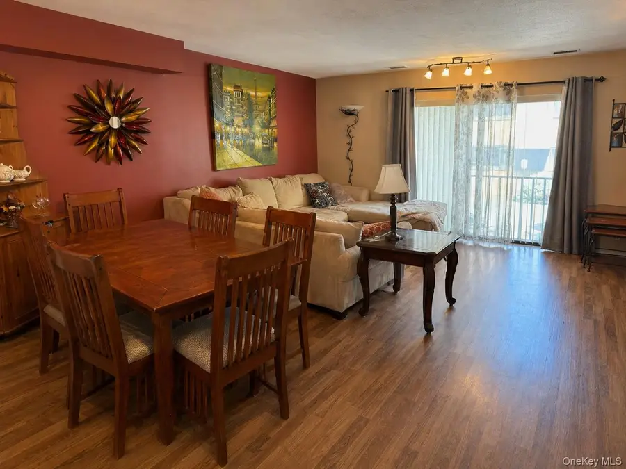 200 Hilton Avenue #20, Hempstead, NY 11550 - #2