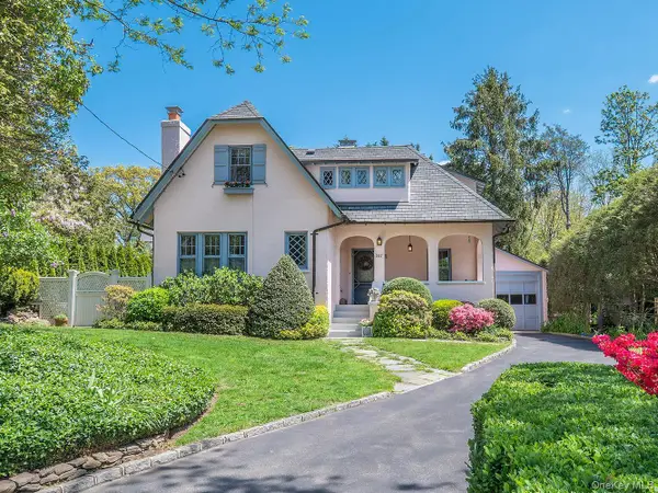 227 Littleworth Lane, Sea Cliff, NY 11579