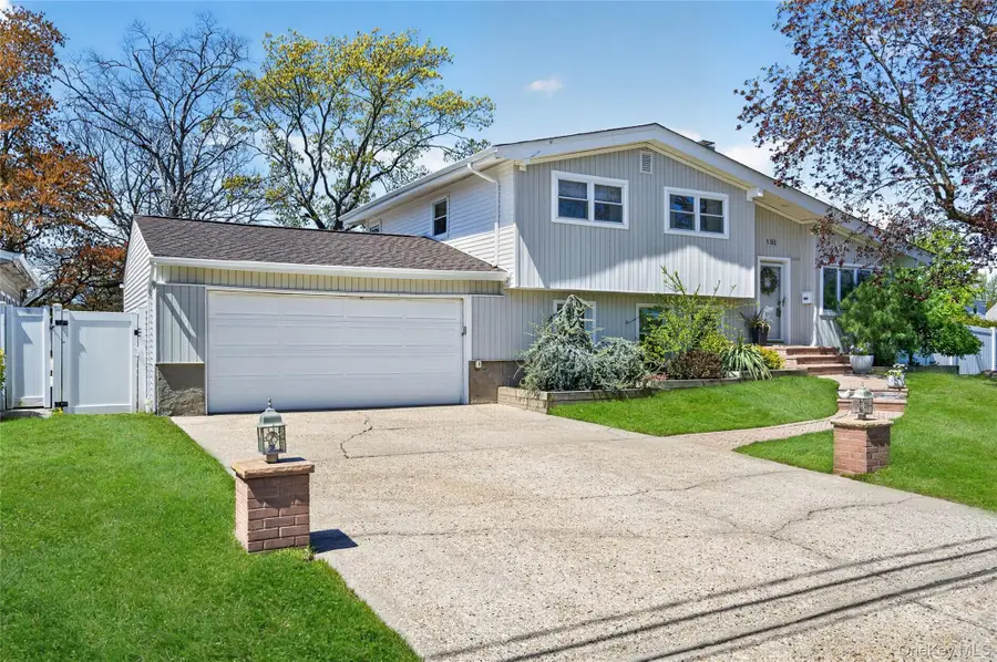 182 W 21st Street, Deer Park, NY 11729 - #2