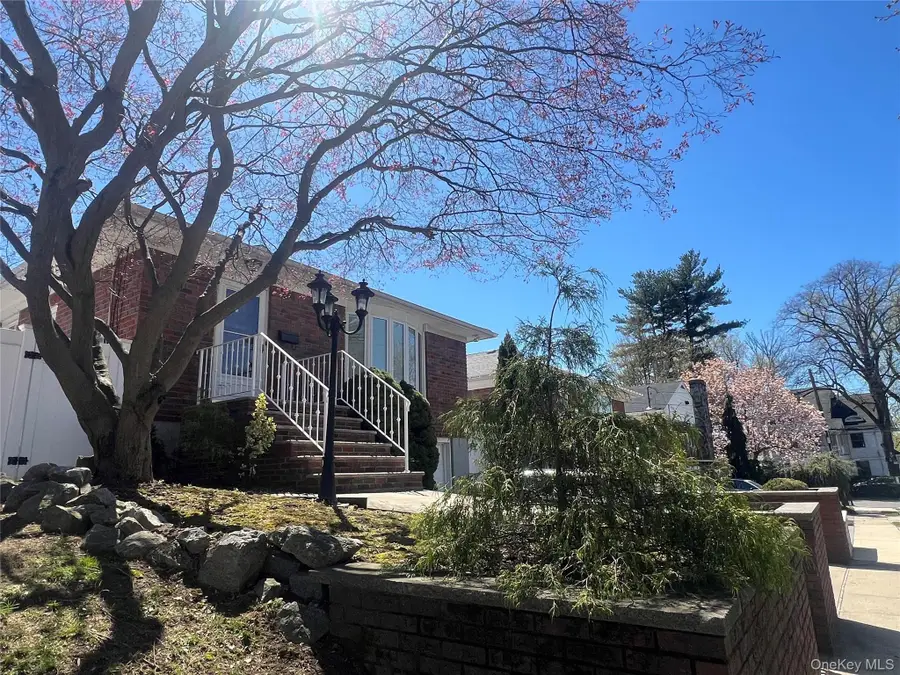 54 Alpine Court, Staten Island, NY 10310 - #3