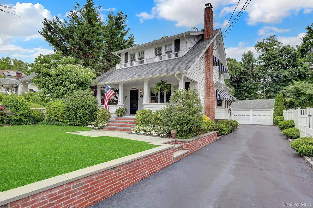 56 Oakland Street, Huntington, NY 11743 - #1