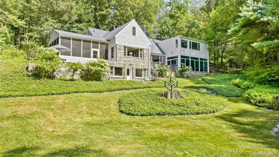 1085 Barrett Circle W, Carmel, NY 10512 - #2