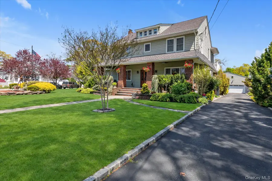 725 Scranton Avenue, East Rockaway, NY 11518 - #2