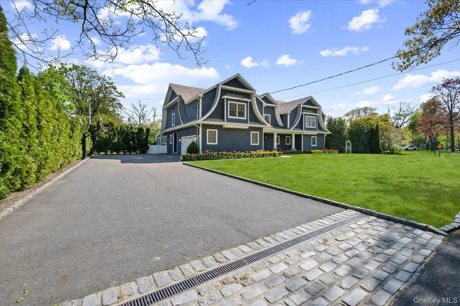 205 Hewlett Neck Road, Hewlett Neck, NY 11598 - #3