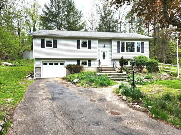 384 Fishcreek Road, Saugerties, NY 12477