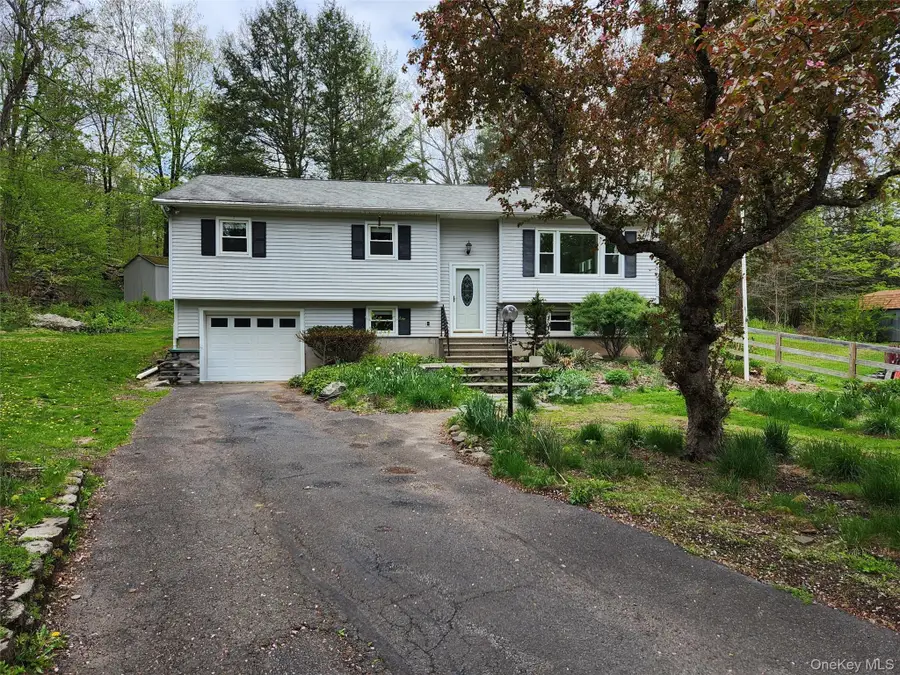 384 Fishcreek Road, Saugerties, NY 12477 - #2