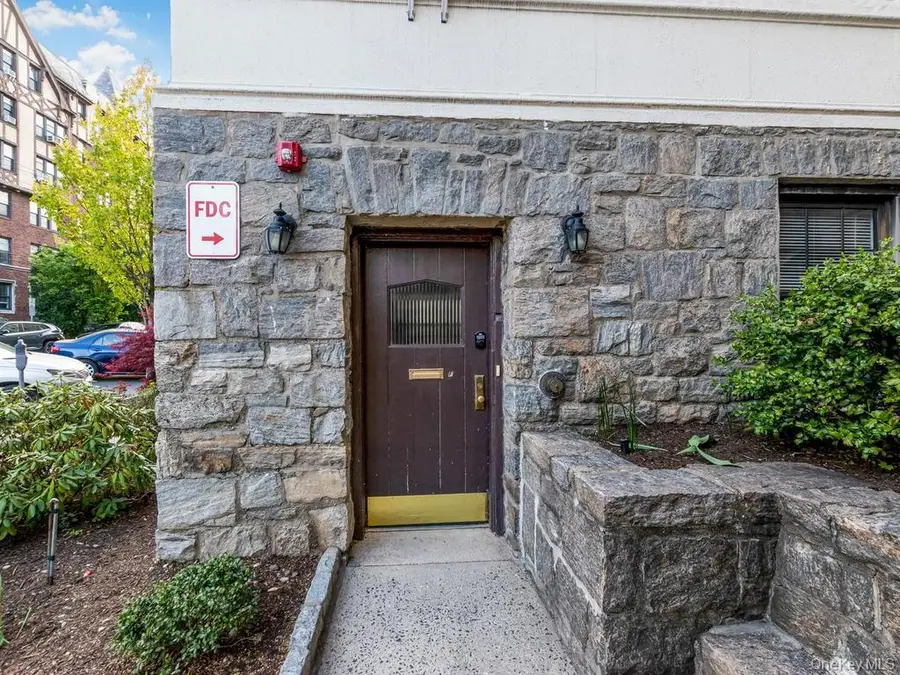 26 Pondfield Road W #F, Bronxville, NY 10708 - #2