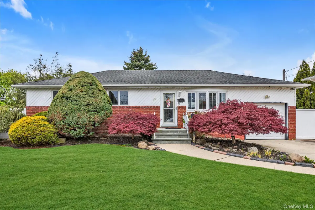 16 W 16th Street, Deer Park, NY 11729 - #1