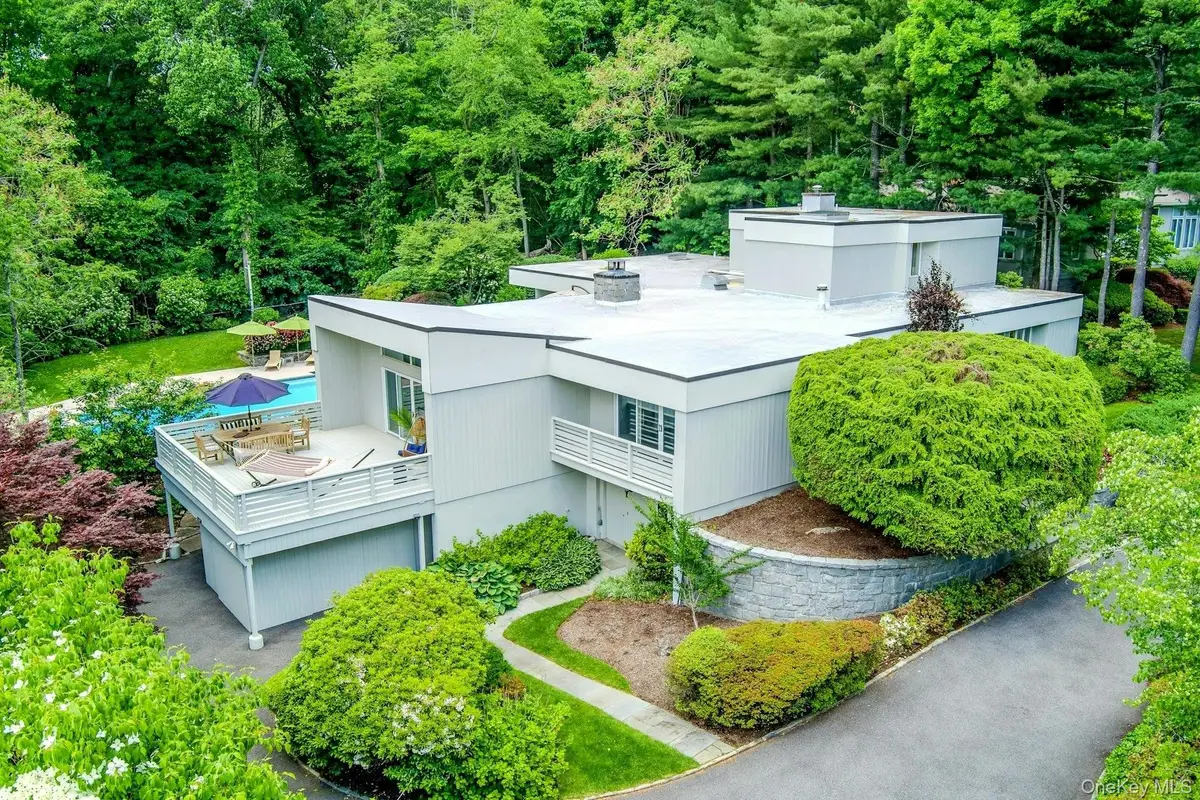 10 Cypress Point Drive, Purchase, NY 10577 - #1