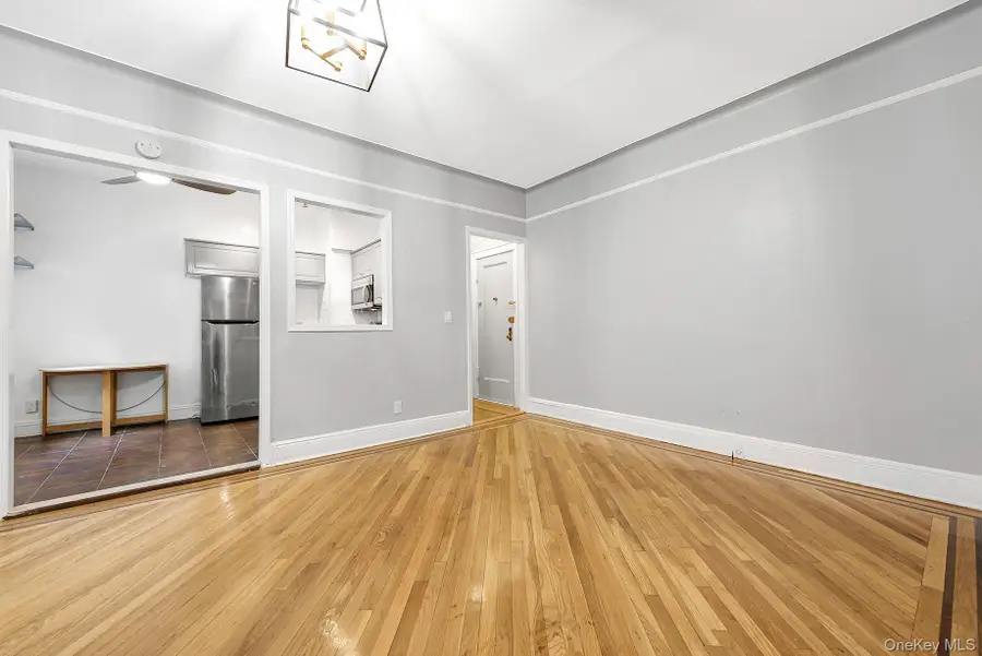 83-09 Leffert, Kew Gardens, NY 11415 - #3