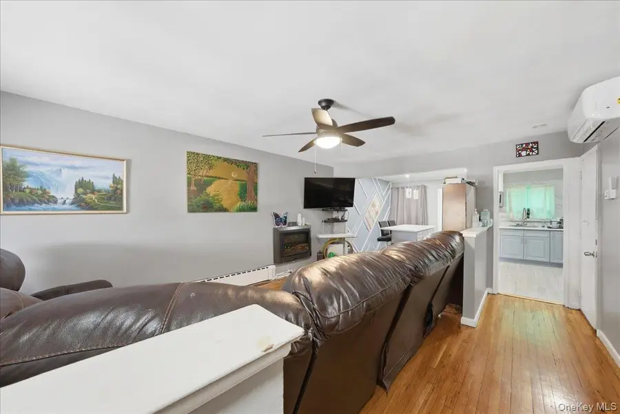 3410 Kingsland Avenue, Bronx, NY 10469 - #3